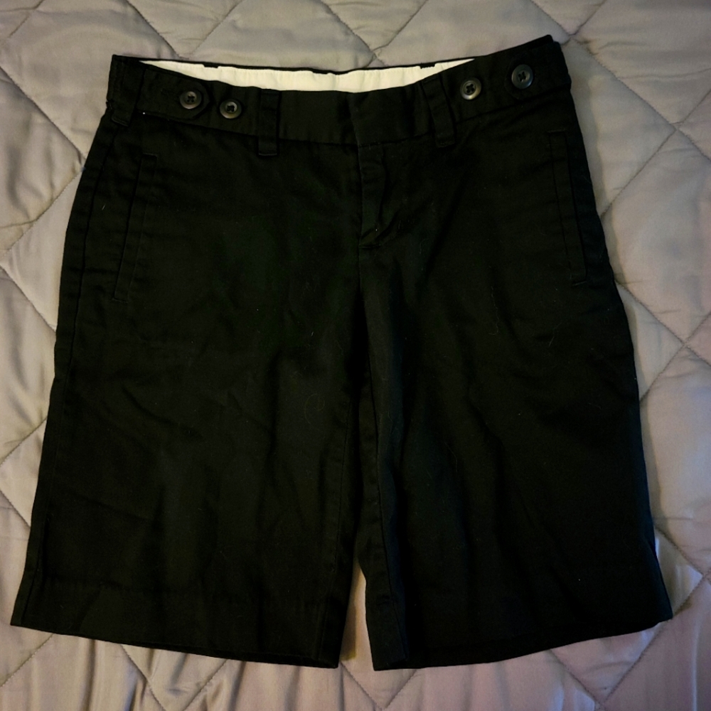 Gap womens black shorts